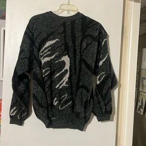 Colore black/gray/white mens vintage crew neck sweater